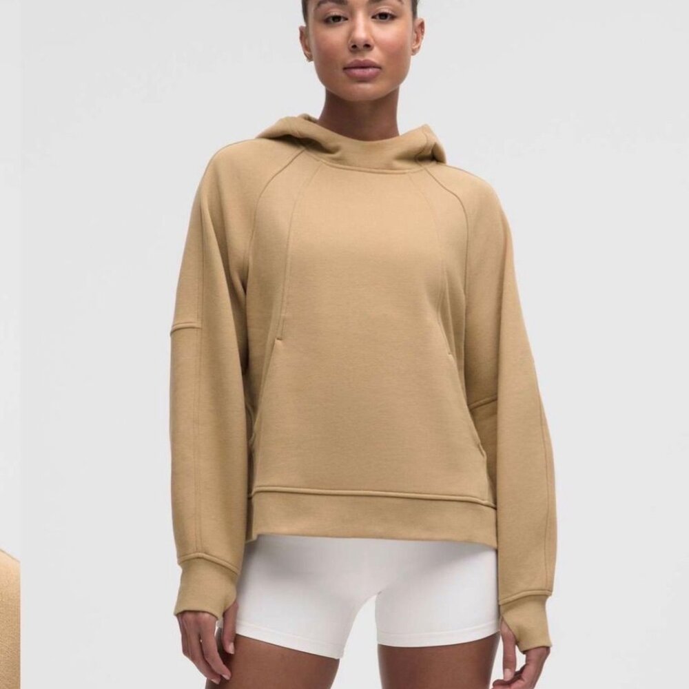 NWT Lululemon Scuba Oversized Side-Slit Hoodie Size XS/S in Filbert Tan